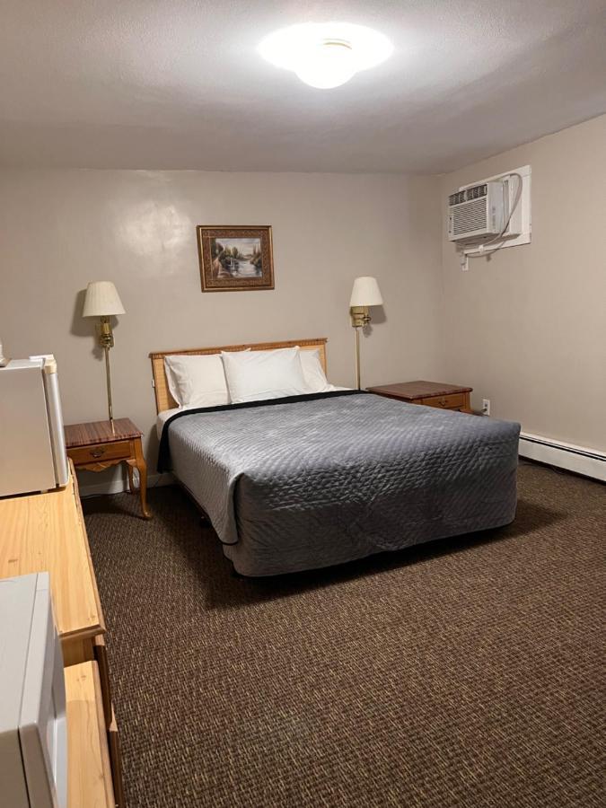 Oswego Inn Экстерьер фото