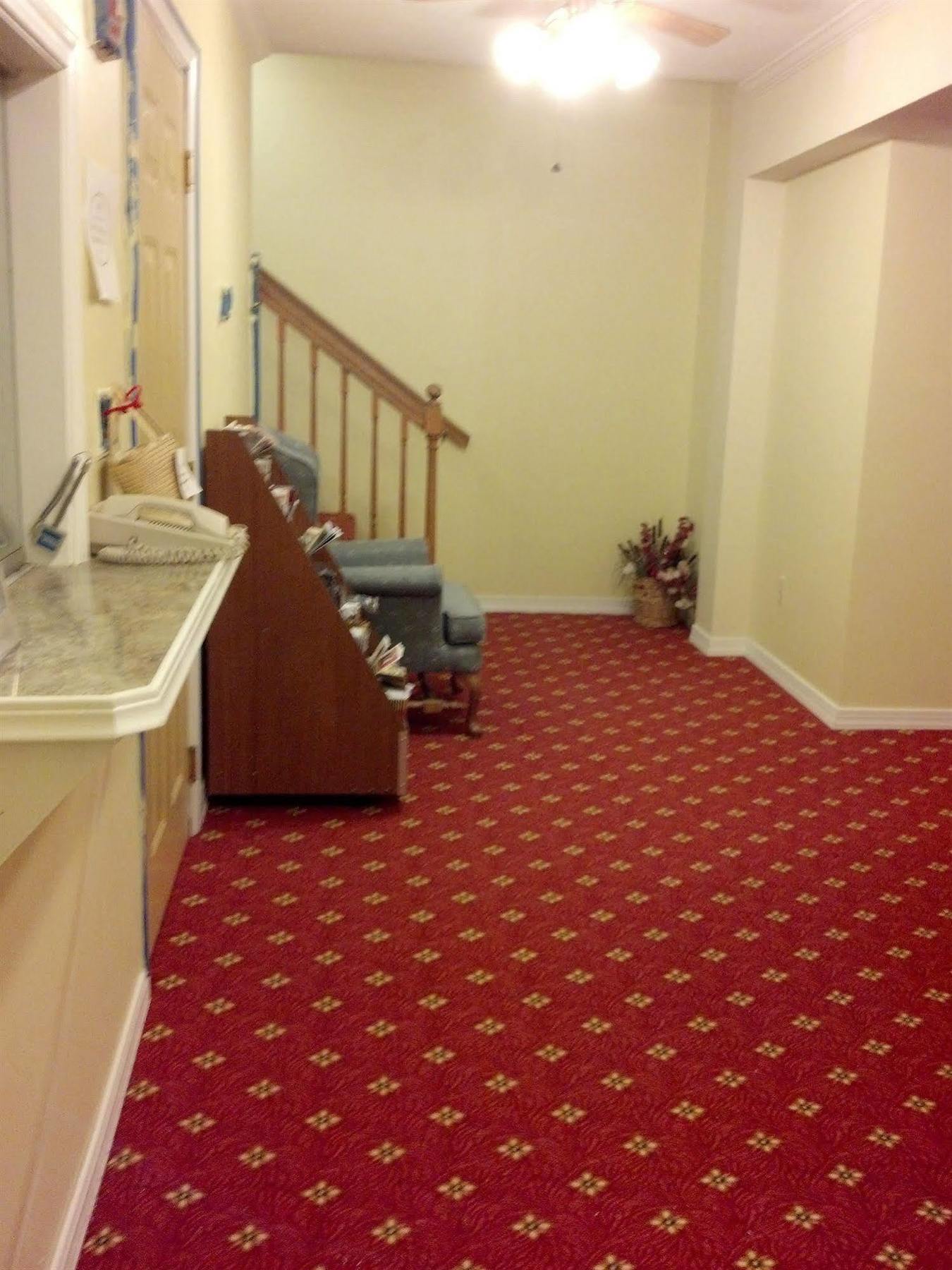 Oswego Inn Экстерьер фото